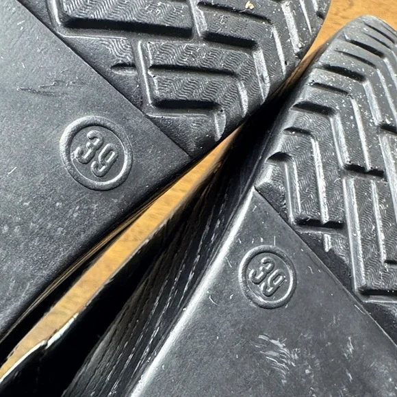 Dansko Tooled Shiny Black Leather Floral Clogs Slip-on Shoes, sz 39, 8-8.5 - Picture 15 of 16